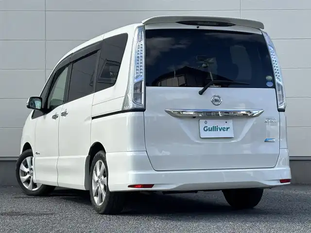 日産 セレナ ハイウェイスター S HV Vセレ 茨城県 2013(平25)年 7.3万km ブリリアントホワイトパール 純正ナビ　(AM/FM/CD/Bluetooth/ワンセグ)/フリップダウンモニター(ALPINE)/バックカメラ/クルーズコントロール/両側パワースライドドア/ETC/W(後席)エアコン/純正16インチアルミホイール/純正フロアマット/オートライト/パワーステアリング/横滑り防止装置/Wエアバック/スマートキー