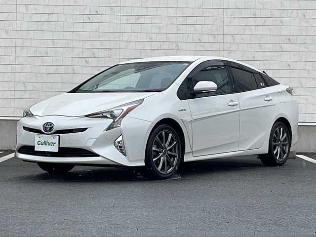 トヨタ プリウス A プレミアム 山形県 2017(平29)年 8.9万km ホワイトパールクリスタルシャイン 禁煙車/Toyota Safety Sense /・プリクラッシュセーフティ/・レーンディパーチャーアラート/・オートマチックハイビーム/・レーダークルーズコントロール/ヘッドアップディスプレイ/パーキングアシスト/合皮シート/純正ナビ(DSZT-YC4T)/CD.DVD.BT.SD/フルセグ/バック・フロントカメラ/パワーシート/シートヒーター/ETC2.0/AC100V(1500W)/純正エンジンスターター/ソライブレコーダー/LEDヘッドライト/プッシュスタート/スマートキー