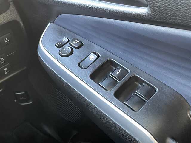 スズキ ソリオ HV MZ 千葉県 2021(令3)年 4.2万km ピュアホワイトP ワンオーナー/全方位カメラ/ヘッドアップディスプレイ/ナビ/　・フルセグTV/CD/DVD/Blue Tooth/USB/ナビ連動前後ドラレコ/HDMI端子/LEDヘッドライト/　・オートハイビーム/レーントレーシングアシスト/レーダークルーズ/両側パワスラドア/リアサーキュレーター/USB充電ポート/電格ミラー/ドアバイザー/取説/保証書/スペアキー/R4.5.6ディーラー記録簿