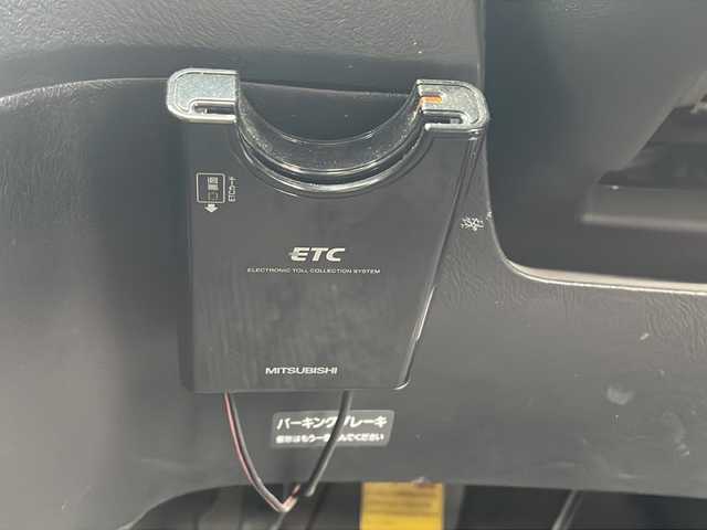 ホンダ ストリーム X 福島県 2006(平18)年 16.9万km ナイトホークブラックパール ４ＷＤ　社外ＨＤＤナビ　フルセグＴＶ　ＥＴＣ　ＨＩＤヘッドライト　オートライト　フォグランプ　リモコンキー　エンジンスターター　純正ドアバイザー　純正フロアマット　電格ミラー　ワイパーデアイサー