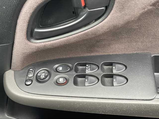 ホンダ ストリーム X 福島県 2006(平18)年 16.9万km ナイトホークブラックパール ４ＷＤ　社外ＨＤＤナビ　フルセグＴＶ　ＥＴＣ　ＨＩＤヘッドライト　オートライト　フォグランプ　リモコンキー　エンジンスターター　純正ドアバイザー　純正フロアマット　電格ミラー　ワイパーデアイサー