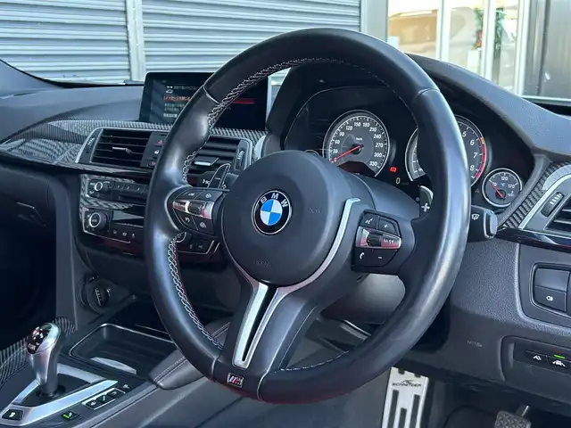 ＢＭＷ Ｍ３ 茨城県 2017(平29)年 3.5万km アルピンホワイトⅢ Mパフォ-マンスエアロパッケージ /アダプティブMサスペンション /カーボンスポイラ-/スプリッタ-/ディフュ-ザ-/ドアミラ- /純正19インチ黒塗装鍛造アルミ /HUD /赤革Mスポ-ツシ-ト シ-トヒ-タ- /M付PWシ-ト /LED /ナビ /TV /BT/USB/DVD/CD/衝突軽減B/レーンディパーチャーウォーニング/レーンチェンジウォーニング/ETC2.0/ドラレコ/禁煙車