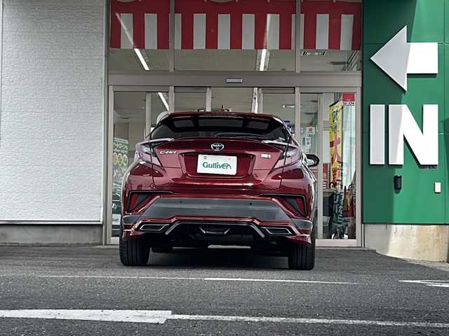 トヨタ Ｃ－ＨＲ G 愛知県 2017(平29)年 11万km センシュアルレッドマイカ 1オーナー/モデリスタフルエアロ/レーダークルーズコントロール/トヨタセーフティセンス/ブラインドスポットモニター/LKA/プリクラッシュセーフティ/KENWOODドラレコ連動型９インチナビ/Bカメラ/フルセグ（キャンセラー付）/Bluetooth/ハーフレザーシート/シートヒーター/ナビ連動型ドラレコ前後/ETC2.0/HDMI入力端子/USB入力端子×６個/純正AW/純正フロアマット/オートハイビーム/オートリトラミラー/ウィンカーミラー/電格ミラー/ドアバイザー/ステアリモコン/保証書/取扱説明書/記録簿R6