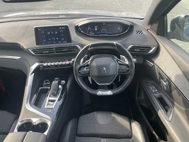 プジョー ３００８ GT ブルー HDi 福岡県 2020(令2)年 11.1万km 青Ｍ ワンオーナー/アップルカープレイ/衝突軽減ブレーキ/バックカメラ/サイドカメラ/スマートキー/パドルシフト/クルーズコントロール/ハーフレザーシート/シートヒーター/パワーリアゲート/ウインカードアミラー/電格ミラー/純正18インチアルミ/ルーフレール/フロアマット/取扱説明書/新車保証書