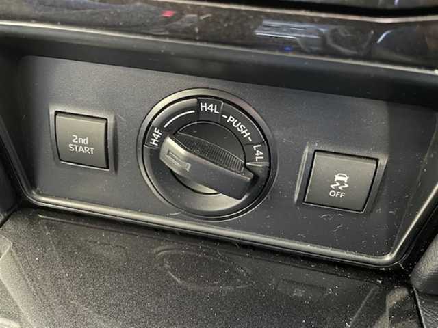 トヨタ ランドクルーザー プラド TX Lパッケージ ブラックED 兵庫県 2020(令2)年 3.8万km アティチュードブラックマイカ 外部検査済み/特別仕様車/7人乗り/ALPINE9型ナビTV/CD/DVD/Bluetooth/トヨタセーフティセンス/追従クルコン/衝突軽減ブレーキ/レザーシート/シートヒーター/シートクーラー/専用18インチアルミホイール/ブリジストン/DUELER/ATタイヤ/（前後2024年製）/LEDヘッドライト/LEDフォグライト/電動サードシート/オートハイビーム/バックカメラ/ETC/スマートキー/スペアキー/新車保証書/取扱説明書