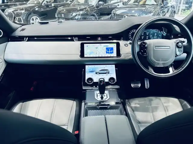 ランドローバー レンジローバーイヴォーク ファーストエディション 大阪府 2019(令1)年 3.2万km グレー ワンオーナー/ガラスルーフ/レザーシート/メモリ付きパワーシート/シートヒーター/HUD/ACC/純正ナビ/TV/360度カメラ/applecarplay/メリディアン/純正20インチAW/電動リアゲート/ブラインドスポット/ETC/ドラレコ/デジタルインナーミラー/ステアリングヒーター