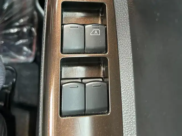日産 デイズ ルークス 和歌山県 2016(平28)年 4.7万km モカブラウンP 純正ナビ/Bluetooth/フルセグテレビ/アラウンドビューモニター/CD/DVD/USB入力端子/エマージェンシーブレーキ/横滑り防止装置/前後ドライブレコーダー/ETC/両側パワースライドドア/純正15インチアルミホイール/オートライト/HIDヘッドライト/フォグランプ/革巻きステアリング/ステアリングリモコン/純正フロアマット/アイドリングストップ/ドアバイザー/プッシュスタート