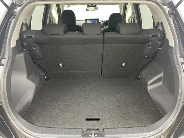トヨタ ライズ Z 岡山県 2020(令2)年 4.1万km ブラックマイカメタリック 社外9インチメモリナビ(MDV-908HDL)/(CD/DVD/フルセグ/Bluetooth)/衝突軽減ブレーキ/アラウンドビューモニター/レーダークルーズコントロール/ビルトインETC/シートヒーター/LEDヘッドライト/コーナーセンサー/レーンキープアシスト/オートハイビーム/プッシュスタート/スマートキー/スペアキー/アイドリングストップ/社外フロアマット/新車保証書/取扱説明書