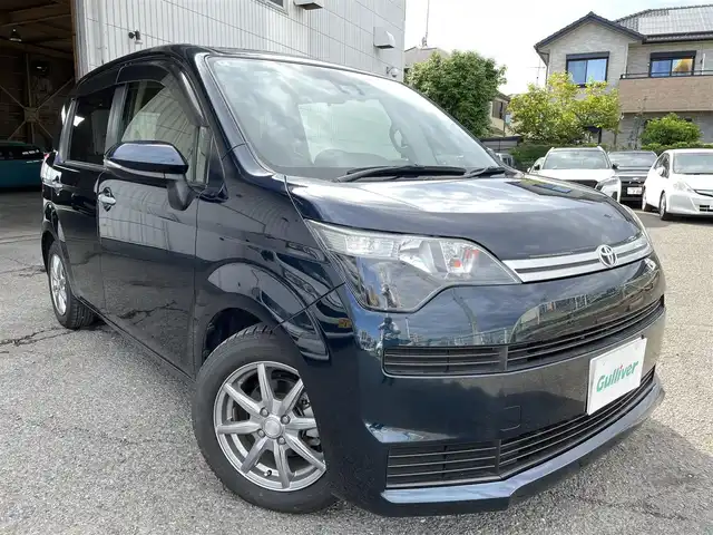 トヨタ スペイド X 神奈川県 2017(平29)年 1.4万km プレシャスブラックパール 助手席回転チルトシート車　Ａタイプ/左側パワースライドドア/プリクラセーフティシステム/レーンキープアシスト/オートハイビーム/純正メモリーナビ（NSZT-W68T）/　・フルセグTV/　・DVD/CD/AM/FM/SD/　・BT/キーレスキー/スペアキー（板キー）/ETC/電動格納ミラー/アイドリングストップ/横滑り防止装置/純正フロアマット/純正ドアバイザー/保証書/ナビ取説