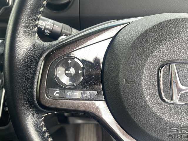 ホンダ Ｎ ＢＯＸ カスタム G EX ターボ ホンダセンシング 福島県 2017(平29)年 10.8万km プレミアムホワイトパールⅡ 4WD/ターボ車/社外SDナビ(CN-RA03D)/【フルセグ/BT/DVD/CD/USB/SD/AM/FM/iPod】/バックカメラ/ビルトインETC/社外前方ドライブレコーダー/両側パワースライド/Honda SENSING/・衝突軽減ブレーキ/・オートハイビーム/・誤発進抑制機能/・後方誤発進抑制機能/・路外逸脱警報機能/・アダプティブクルーズコントロール/・車線維持支援システム/・歩行者事故低減ステアリング/・先行車発進お知らせ機能/・標識認識機能/(最高速度、はみ出し通行禁止、一時停止、進入禁止)/アイドリングストップ/ハーフレザー/パドルシフト/ステアリングスイッチ/サンシェード/社外ドアバイザー/社外フロアマット/保証・取説/スペアキーx1