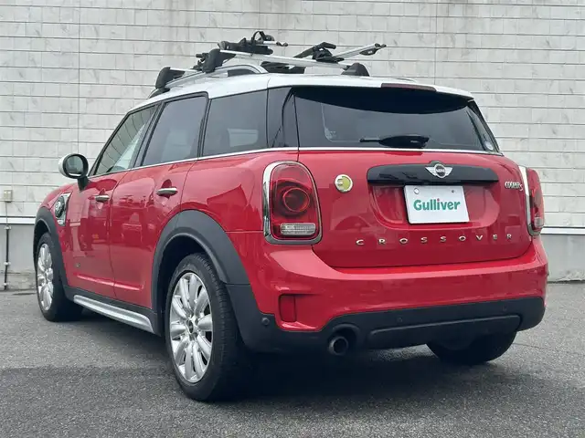 ＭＩＮＩ ミニ クロスオーバー クーパー S E オール4 山形県 2017(平29)年 3.3万km 赤 4WD/純正ナビ/FM/AM/USB/AUX/Bluetooth/ヘッドアップディスプレイ/インテリジェントセーフティ/クルーズコントロール/電動リアゲート/電動パーキングブレーキ/横滑り防止装置/前席シートヒーター/ハーフレザーシート/LEDライト/フォグランプ/バックカメラ/ルーフ/ドアバイザー/スマートキー