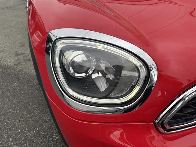 ＭＩＮＩ ミニ クロスオーバー クーパー S E オール4 山形県 2017(平29)年 3.3万km 赤 4WD/純正ナビ/FM/AM/USB/AUX/Bluetooth/ヘッドアップディスプレイ/インテリジェントセーフティ/クルーズコントロール/電動リアゲート/電動パーキングブレーキ/横滑り防止装置/前席シートヒーター/ハーフレザーシート/LEDライト/フォグランプ/バックカメラ/ルーフ/ドアバイザー/スマートキー