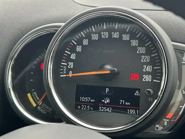 ＭＩＮＩ ミニ クロスオーバー クーパー S E オール4 山形県 2017(平29)年 3.3万km 赤 4WD/純正ナビ/FM/AM/USB/AUX/Bluetooth/ヘッドアップディスプレイ/インテリジェントセーフティ/クルーズコントロール/電動リアゲート/電動パーキングブレーキ/横滑り防止装置/前席シートヒーター/ハーフレザーシート/LEDライト/フォグランプ/バックカメラ/ルーフ/ドアバイザー/スマートキー