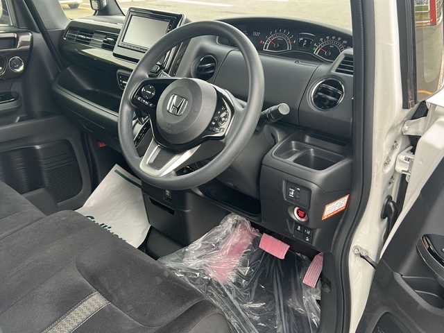 ホンダ Ｎ ＢＯＸ カスタム G L ホンダセンシング 佐賀県 2019(令1)年 5.6万km プラチナホワイトパール /ツートン//純正メモリナビ//CD/DVD/Bluetooth/フルセグTV//バックカメラ//ETC//ドライブレコーダー//片側電動スライドドア//純正LEDヘッドライト//純正14インチアルミホイール//純正フロアマット//純正ドアバイザー//取扱説明書//新車保証書//スペアキー1本//ホンダセンシング//レーンキープアシスト