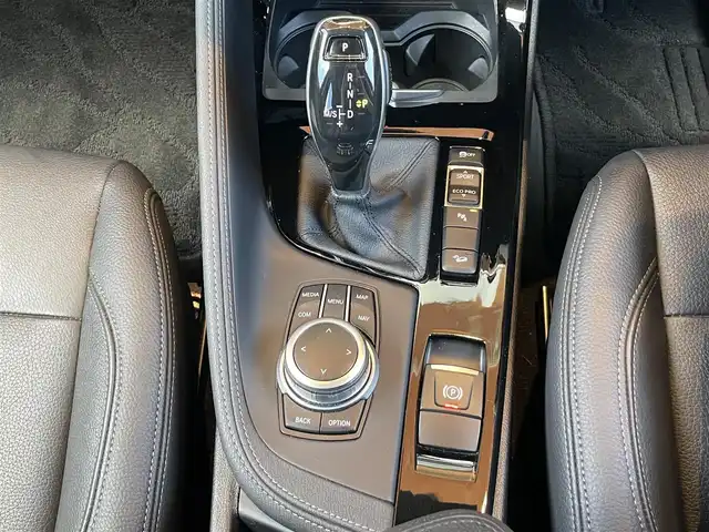 ＢＭＷ Ｘ１ xDrive 18d xライン 鹿児島県 2021(令3)年 4.6万km 白 禁煙車/純正ナビ/バックカメラ/ハイラインパッケージ/レザーシート/シートヒーター/コンフォートパッケージ/パワーシート/パワーバックドア/コーナーセンサー/純正18インチアルミホイール