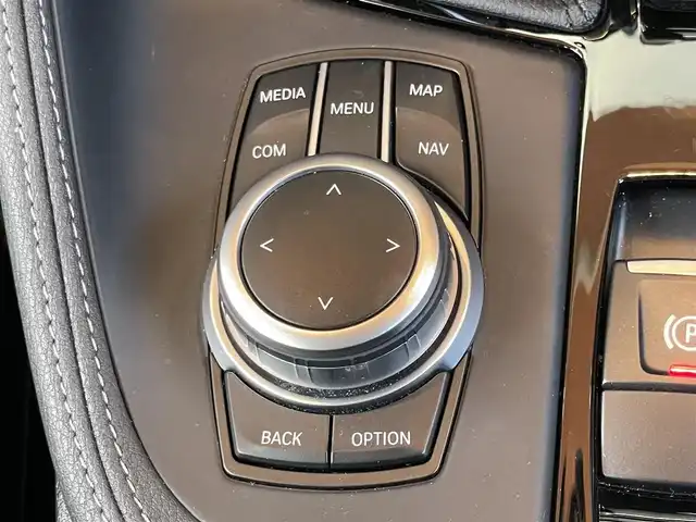 ＢＭＷ Ｘ１ xDrive 18d xライン 鹿児島県 2021(令3)年 4.6万km 白 禁煙車/純正ナビ/バックカメラ/ハイラインパッケージ/レザーシート/シートヒーター/コンフォートパッケージ/パワーシート/パワーバックドア/コーナーセンサー/純正18インチアルミホイール
