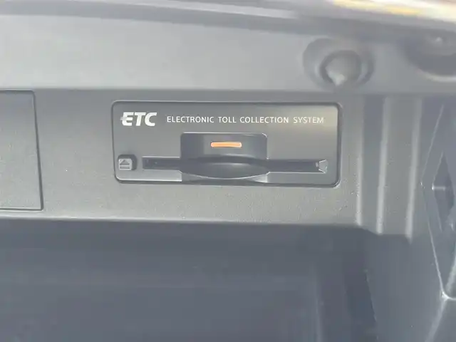 日産 フーガ 370GT FOUR 福岡県 2015(平27)年 2.4万km ブラックパール 〇純正ナビ/〇フルセグTV/〇ETC/〇ドライブレコーダー/〇プレミアムインテリアパッケージ/〇ブラウンセミアニリン革シート/〇インテリジェントクルーズコントロール/〇全方位運転支援システム/〇LEDヘッドランプ/〇オートライト/〇純正18インチアルミホイール/〇純正フロアマット/〇革巻きステアリングホイール/〇SRSエアバッグ/〇フォレストエアコン/〇パワーシート/パワーオットマン(助手席)/〇アームレスト/〇インテリジェントキー/アラウンドビューモニター/〇スペアキー/〇禁煙車