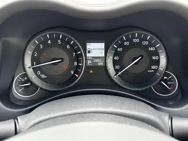 日産 フーガ 370GT FOUR 福岡県 2015(平27)年 2.4万km ブラックパール 〇純正ナビ/〇フルセグTV/〇ETC/〇ドライブレコーダー/〇プレミアムインテリアパッケージ/〇ブラウンセミアニリン革シート/〇インテリジェントクルーズコントロール/〇全方位運転支援システム/〇LEDヘッドランプ/〇オートライト/〇純正18インチアルミホイール/〇純正フロアマット/〇革巻きステアリングホイール/〇SRSエアバッグ/〇フォレストエアコン/〇パワーシート/パワーオットマン(助手席)/〇アームレスト/〇インテリジェントキー/アラウンドビューモニター/〇スペアキー/〇禁煙車