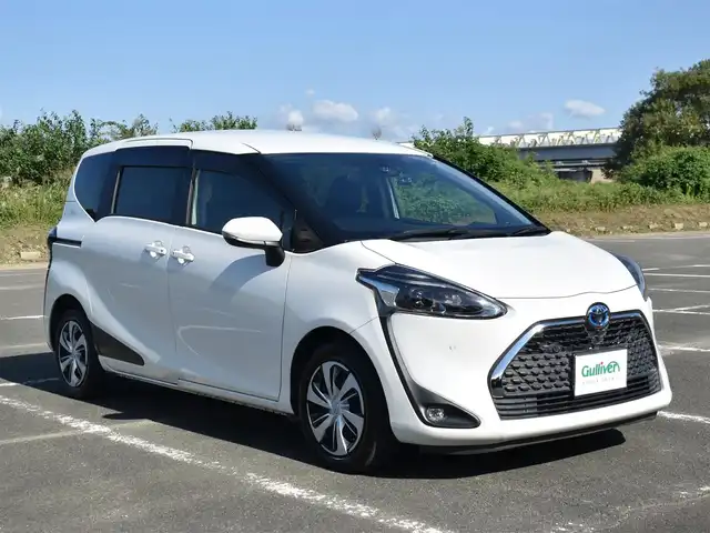 トヨタ シエンタ ハイブリッド ファンベースG クエロ 福岡県 2020(令2)年 4.7万km ホワイトパールクリスタルシャイン ワンオーナー/トヨタセーフティセンス/ALPINE製メモリーナビ/フルセグ/CD/DVD/BT/HDMI/バックカメラ/ALPINE製フリップダウンモニター/前後ドライブレコーダー/純正LEDヘッドライト/両側パワースライドドア/クルーズコントロール/ハーフレザーシート/コーナーセンサー/革巻きステアリング/ステアリングスイッチ/プッシュスタート/スマートキー/ビルトインETC/新車時保証書/取扱説明書