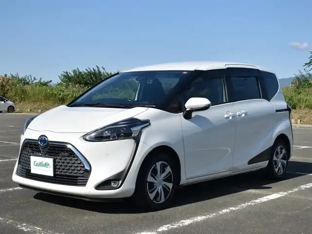 トヨタ シエンタ ハイブリッド ファンベースG クエロ 福岡県 2020(令2)年 4.7万km ホワイトパールクリスタルシャイン ワンオーナー/トヨタセーフティセンス/ALPINE製メモリーナビ/フルセグ/CD/DVD/BT/HDMI/バックカメラ/ALPINE製フリップダウンモニター/前後ドライブレコーダー/純正LEDヘッドライト/両側パワースライドドア/クルーズコントロール/ハーフレザーシート/コーナーセンサー/革巻きステアリング/ステアリングスイッチ/プッシュスタート/スマートキー/ビルトインETC/新車時保証書/取扱説明書