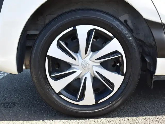 トヨタ シエンタ ハイブリッド ファンベースG クエロ 福岡県 2020(令2)年 4.7万km ホワイトパールクリスタルシャイン ワンオーナー/トヨタセーフティセンス/ALPINE製メモリーナビ/フルセグ/CD/DVD/BT/HDMI/バックカメラ/ALPINE製フリップダウンモニター/前後ドライブレコーダー/純正LEDヘッドライト/両側パワースライドドア/クルーズコントロール/ハーフレザーシート/コーナーセンサー/革巻きステアリング/ステアリングスイッチ/プッシュスタート/スマートキー/ビルトインETC/新車時保証書/取扱説明書