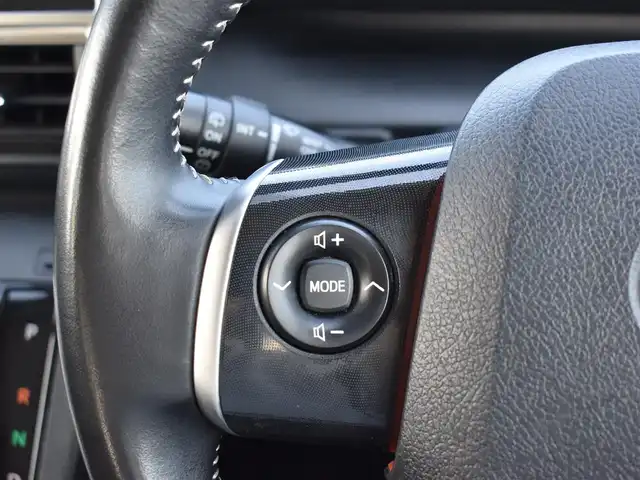トヨタ シエンタ ハイブリッド ファンベースG クエロ 福岡県 2020(令2)年 4.7万km ホワイトパールクリスタルシャイン ワンオーナー/トヨタセーフティセンス/ALPINE製メモリーナビ/フルセグ/CD/DVD/BT/HDMI/バックカメラ/ALPINE製フリップダウンモニター/前後ドライブレコーダー/純正LEDヘッドライト/両側パワースライドドア/クルーズコントロール/ハーフレザーシート/コーナーセンサー/革巻きステアリング/ステアリングスイッチ/プッシュスタート/スマートキー/ビルトインETC/新車時保証書/取扱説明書