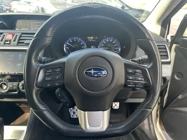 スバル レヴォーグ 1．6GT－S アイサイト 道北・旭川 2014(平26)年 10.6万km クリスタルホワイトP (株)IDOMが運営する【じしゃロン旭川店】の自社ローン専用車両になります。こちらは現金またはオートローンご利用時の価格です。自社ローンご希望の方は別途その旨お申付け下さい・/　/・社外ナビ(CD/DVD/BT/SD/フルセグ)/・バックカメラ/・ETC/・アイサイト/・クルーズコントロール/・パドルシフト/・両席パワーシート/・電動格納ミラー/・オートライト/・プッシュスタート/・スマートキー1個/・フォグランプ