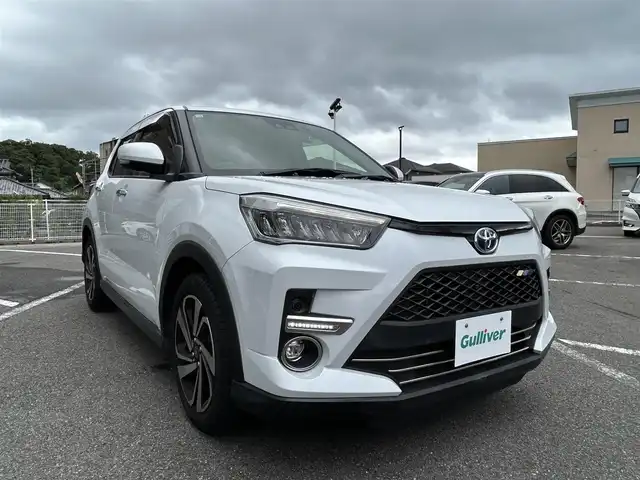 トヨタ ライズ Z 長崎県 2020(令2)年 3.9万km シャイニングホワイトパール ワンオーナー/純正ナビ（ＡＭ／ＦＭ／ワンセグ／ＢＴ／ＳＤ／ＣＤ）/全方位カメラ/ドラレコ前後/ビルトインＥＴＣ/コーナーセンサー/追従型クルーズコントロール/シートヒーター前席/純正フロアマット/純正１７インチアルミ/アイドリングストップ/LEDヘッドライト/保証書/記録簿/取扱説明書