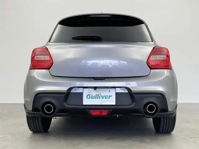 スズキ スイフト スポーツ 大阪府 2022(令4)年 2.8万km プレミアムシルバーメタリック ワンオーナー/HKSマフラー/Wedssportアルミホイール(SA99R)/モンスタースポーツ/・シフトノブ/・ウインドウエアロバイザー/・ドアプロテクター/追加レーダー(ASSURA/AR-47LA)/社外ナビ(KENWOOD/MDV-S809L)/・フルセグTV/・Bluetooth/・CD/DVD/・USB接続/・HDMI/衝突軽減システム/追従クルーズコントロール/前後コーナーセンサー/バックカメラ/スペアキー/保証書/取扱説明書/点検記録簿