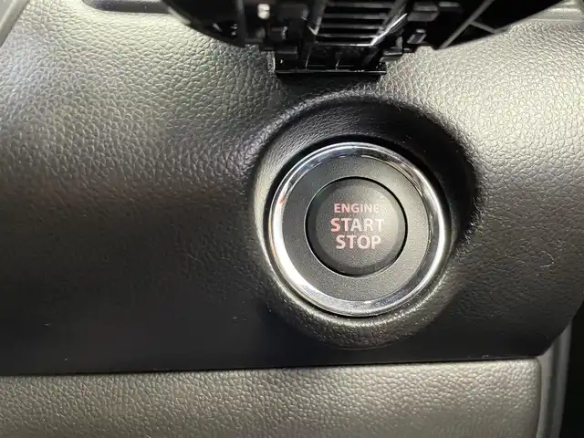 スズキ スイフト スポーツ 大阪府 2022(令4)年 2.8万km プレミアムシルバーメタリック ワンオーナー/HKSマフラー/Wedssportアルミホイール(SA99R)/モンスタースポーツ/・シフトノブ/・ウインドウエアロバイザー/・ドアプロテクター/追加レーダー(ASSURA/AR-47LA)/社外ナビ(KENWOOD/MDV-S809L)/・フルセグTV/・Bluetooth/・CD/DVD/・USB接続/・HDMI/衝突軽減システム/追従クルーズコントロール/前後コーナーセンサー/バックカメラ/スペアキー/保証書/取扱説明書/点検記録簿