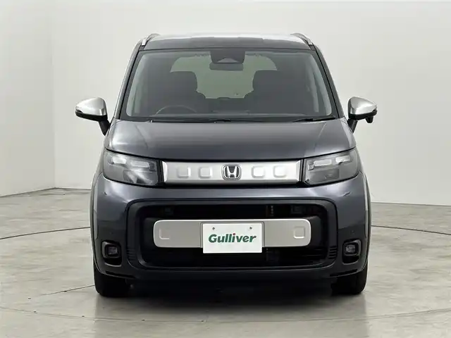 ホンダ フリード ハイブリット e:HEV クロスター 福岡県 2025(令7)年 0.1千km メテオロイドグレーメタリック 登録済未使用車　/純正９型ナビ／フルセグＴＶ／ＢＴ　/両側パワースライドドア　/バックカメラ　/レーダークルーズコントロール　/ＢＳＭ　/衝突軽減被害システム　/レーンキープ　/コーナーセンサー　/シートヒーター