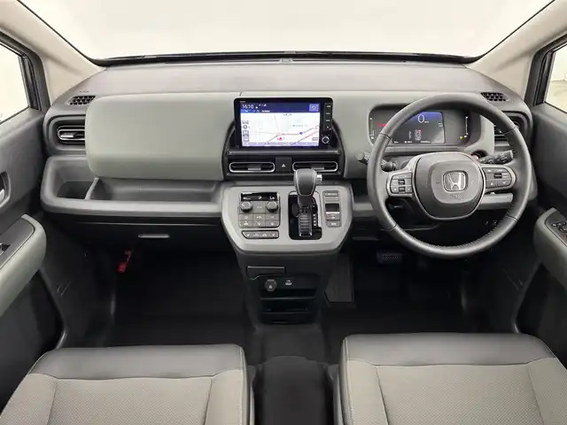 ホンダ フリード ハイブリット e:HEV クロスター 福岡県 2025(令7)年 0.1千km メテオロイドグレーメタリック 登録済未使用車　/純正９型ナビ／フルセグＴＶ／ＢＴ　/両側パワースライドドア　/バックカメラ　/レーダークルーズコントロール　/ＢＳＭ　/衝突軽減被害システム　/レーンキープ　/コーナーセンサー　/シートヒーター