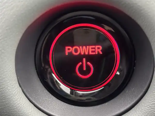 ホンダ フリード ハイブリット e:HEV クロスター 福岡県 2025(令7)年 0.1千km メテオロイドグレーメタリック 登録済未使用車　/純正９型ナビ／フルセグＴＶ／ＢＴ　/両側パワースライドドア　/バックカメラ　/レーダークルーズコントロール　/ＢＳＭ　/衝突軽減被害システム　/レーンキープ　/コーナーセンサー　/シートヒーター