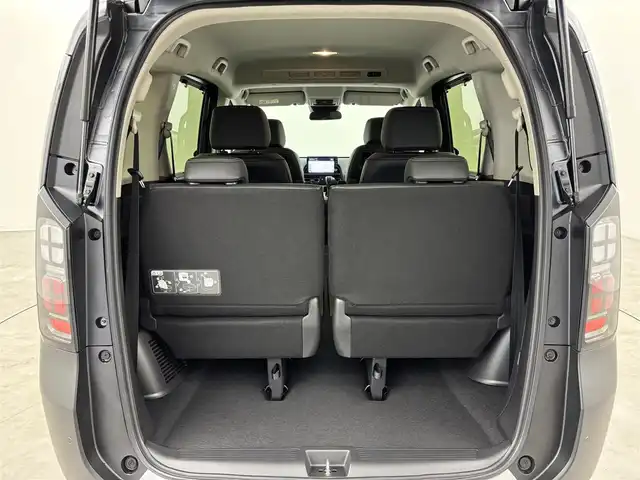 ホンダ フリード ハイブリット e:HEV クロスター 福岡県 2025(令7)年 0.1千km メテオロイドグレーメタリック 登録済未使用車　/純正９型ナビ／フルセグＴＶ／ＢＴ　/両側パワースライドドア　/バックカメラ　/レーダークルーズコントロール　/ＢＳＭ　/衝突軽減被害システム　/レーンキープ　/コーナーセンサー　/シートヒーター