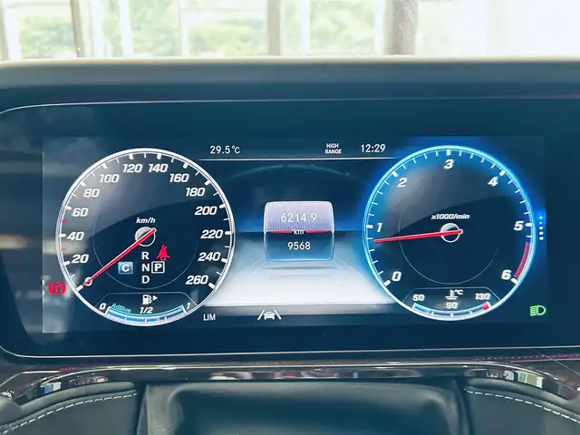 メルセデス・ベンツ ゲレンデヴァーゲン Ｇ４００ｄ マヌファクトゥーアエディション 大阪府 2021(令3)年 1万km 青 AMGライン/ラグジュアリーP/レーダーセーフティP/サンルーフ/Burmeste/1オーナー/ACC/純正ナビ/TV/360度カメラ/applecarplay/純正20インチAW/LEDヘッドライト/アンビエントライト/黒革/メモリ付きパワーシート/エアシートヒーター