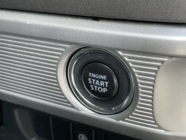 スズキ スペーシア ギア HYBRID XZターボ 青森県 2022(令4)年 7.5万km シフォンアイボリーM ワンオーナー/4WD/ターボ/純正ホイール夏タイヤ装着/社外スタッドレスタイヤ3本車載/メモリナビ/フルセグテレビ/バックカメラ/ドライブレコーダー/アラウンドビューモニター/アイドリングストップ/ウィンカーミラー/クルーズコントロール/ドアバイザー/プッシュスタート/両側パワースライドドア/ETC/運転席助手席シートヒーター/ハンズフリー/純正フロアマット