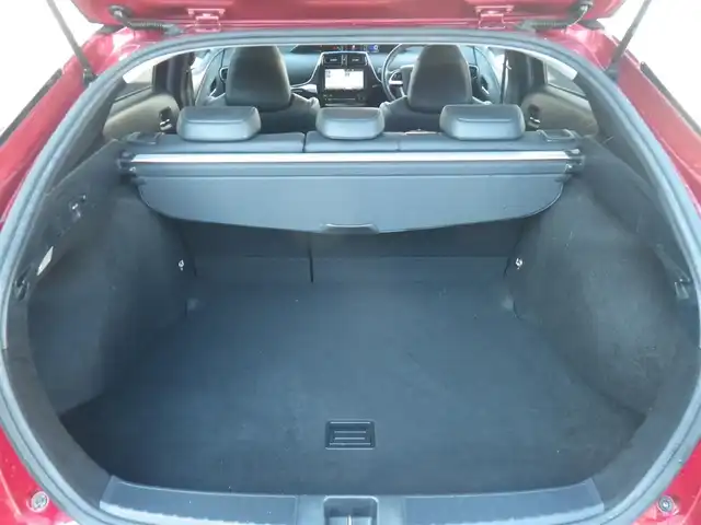 トヨタ プリウス A プレミアム　ツーリングセレ 神奈川県 2015(平27)年 16万km エモーショナルレッド セーフティセンスP/・プリクラッシュセーフティ/・レーンディパチャーアラート/・オートマチックハイビーム/・レーダークルーズコントロール/純正9インチSDナビ　フルセグTV/（DVD再生可/Bluetooth/SD/SD録音可）/バックカメラ/クリアランスソナー/黒革シート/パワーシート/前席シートヒーター/ブラインドスポットモニタリング/LEDヘッドランプ/LEDフォグランプ/ビルトインETC（DSRC）/スマートキーx2/AC100V電源/点検記録（全てトヨタディーラーで実施）/　28/12  30/3  30/11  R1/11/ R2/11  R3/12  R4/11/R5/11  R6/11  R7/11