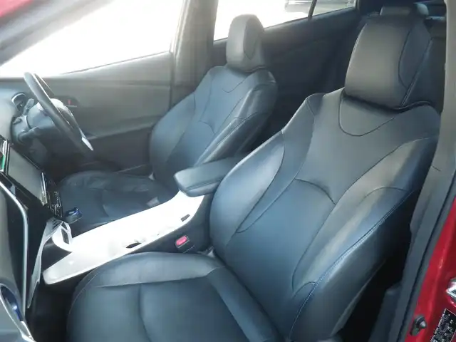 トヨタ プリウス A プレミアム　ツーリングセレ 神奈川県 2015(平27)年 16万km エモーショナルレッド セーフティセンスP/・プリクラッシュセーフティ/・レーンディパチャーアラート/・オートマチックハイビーム/・レーダークルーズコントロール/純正9インチSDナビ　フルセグTV/（DVD再生可/Bluetooth/SD/SD録音可）/バックカメラ/クリアランスソナー/黒革シート/パワーシート/前席シートヒーター/ブラインドスポットモニタリング/LEDヘッドランプ/LEDフォグランプ/ビルトインETC（DSRC）/スマートキーx2/AC100V電源/点検記録（全てトヨタディーラーで実施）/　28/12  30/3  30/11  R1/11/ R2/11  R3/12  R4/11/R5/11  R6/11  R7/11