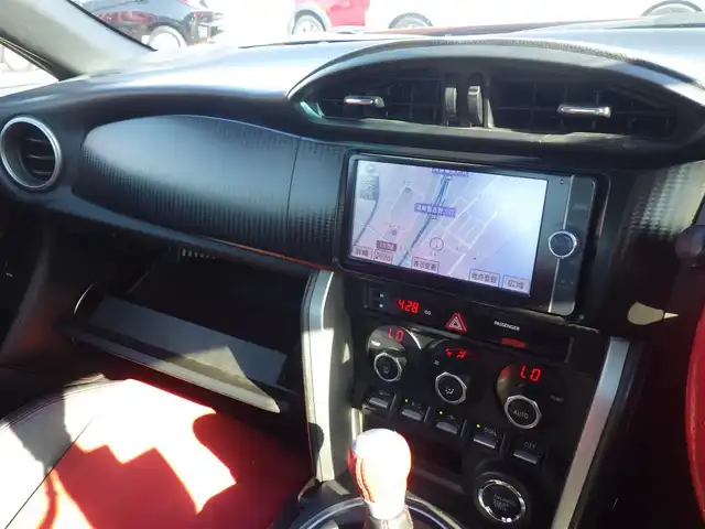 トヨタ ８６ GT リミテッド 千葉県 2012(平24)年 6.6万km オレンジメタリック BLITZエアクリーナー/TRDフロントストラットタワーバー/TRDモーションコントロールビーム/クルーズコントロール/純正SDナビ/地デジTV/【DVD/CD再生機能　Bluetooth接続】/バックカメラ/ハーフレザーシート/革巻きステアリング/HIDヘッドライト/フォグライト/純正17インチアルミホイル/サイド/カーテンエアバッグ/スマートキー