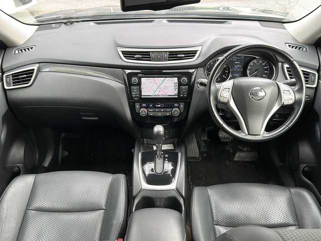 日産 エクストレイル 20X エマージェンシーブレーキ 道央・札幌 2015(平27)年 12.2万km ダイヤモンドブラック ４WD/衝突被害軽減システム/純正SDナビ/（AM/FM/CD/DVD/TV/AUX）/純正フロアマット/社外AW/ETC/社外AW/全方位カメラ/前後コーナーセンサー/シートヒーター/Wエアコン/ステアリングスイッチ/フォグランプ/オートライト/電動格納ミラー