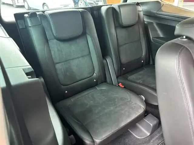 フォルクスワーゲン シャラン TDI ハイライン 宮城県 2020(令2)年 5万km ディープブラックパールエフェクト アダプティブクルーズコントロール/レーンキープアシスト/ブラインドスポットアシスト/純正メモリナビ/バックカメラ/CD/DVD再生/Bluetooth機能/ハーフレザー/シートヒーター/ステアリングスイッチ/パドルシフト/アイドリングストップ/キセノンヘッドライト/オートライト/前後ドライブレコーダー/両側パワースライドドア/オートホールド/ルーフレール/パワーバックドア/純正17インチAW