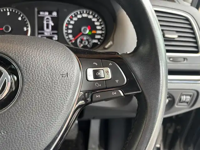 フォルクスワーゲン シャラン TDI ハイライン 宮城県 2020(令2)年 5万km ディープブラックパールエフェクト アダプティブクルーズコントロール/レーンキープアシスト/ブラインドスポットアシスト/純正メモリナビ/バックカメラ/CD/DVD再生/Bluetooth機能/ハーフレザー/シートヒーター/ステアリングスイッチ/パドルシフト/アイドリングストップ/キセノンヘッドライト/オートライト/前後ドライブレコーダー/両側パワースライドドア/オートホールド/ルーフレール/パワーバックドア/純正17インチAW