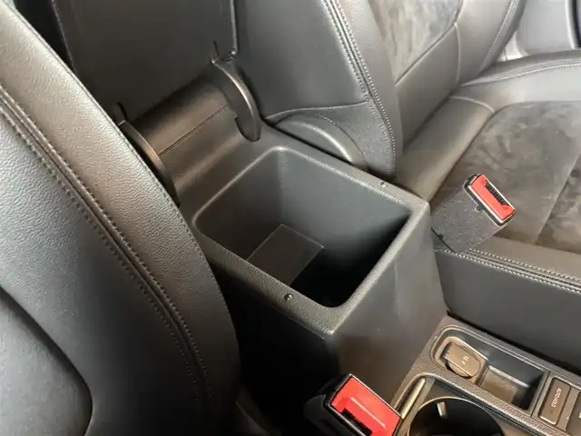フォルクスワーゲン シャラン TDI ハイライン 宮城県 2020(令2)年 5万km ディープブラックパールエフェクト アダプティブクルーズコントロール/レーンキープアシスト/ブラインドスポットアシスト/純正メモリナビ/バックカメラ/CD/DVD再生/Bluetooth機能/ハーフレザー/シートヒーター/ステアリングスイッチ/パドルシフト/アイドリングストップ/キセノンヘッドライト/オートライト/前後ドライブレコーダー/両側パワースライドドア/オートホールド/ルーフレール/パワーバックドア/純正17インチAW