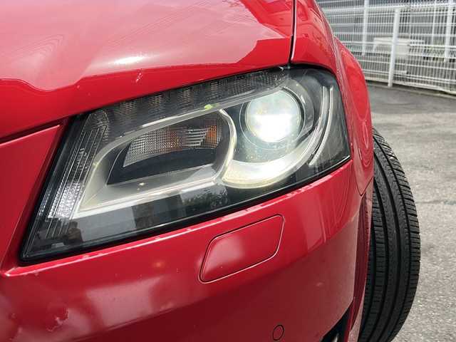 アウディ Ａ３ スポーツバック 1．4 TFSI 京都府 2010(平22)年 10.6万km 赤 純正SDナビ　/フルセグTV　/バックカメラ　/ターボ　/前後コーナーセンサー　/LEDヘッドライト/スマートキー　/純正AW　/アイドリングストップ　/純正ビルトインETC　/Bluetooth/CD/DVD再生機能 /USB /シートカバー/フロントフォグランプ/Wサイドエアバッグ