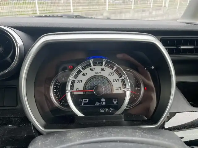 スズキ スペーシア カスタム HYBRID XS 大阪府 2019(平31)年 5.9万km ピュアホワイトP (株)IDOMが運営する【じしゃロン堺店】の自社ローン専用車両になります。/こちらは現金またはオートローンご利用時の価格です。自社ローンご希望の方は別途その旨お申付け下さい