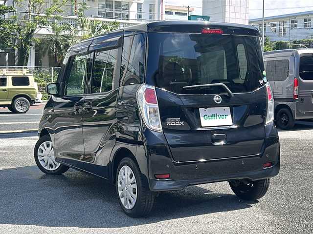 日産 デイズ ルークス S 沖縄県 2019(令1)年 1.2万km ブラック 禁煙車　/エマージェンシーブレーキ　/社外ナビ　/（ＴＶ／Ｂｌｕｅｔｏｏｔｈ／ＦＭ／ＡＭ）/ＥＴＣ　/両側スライドドア　/バックカメラ　/前方ドラレコ　/アイドリングストップ　/電動格納ミラー　/踏み間違い防止アシスト/ACエアコン