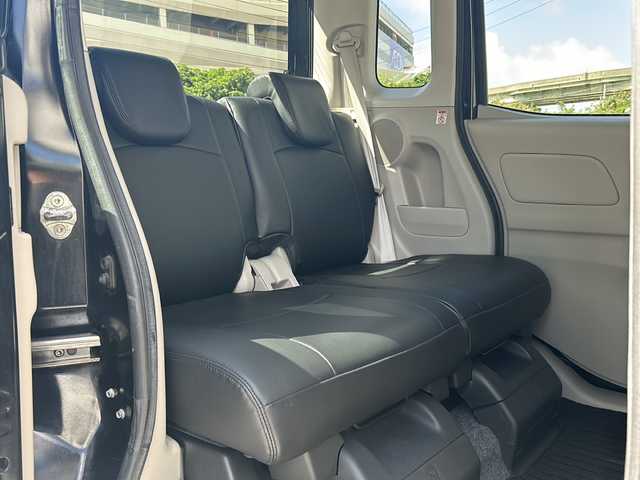 日産 デイズ ルークス S 沖縄県 2019(令1)年 1.2万km ブラック 禁煙車　/エマージェンシーブレーキ　/社外ナビ　/（ＴＶ／Ｂｌｕｅｔｏｏｔｈ／ＦＭ／ＡＭ）/ＥＴＣ　/両側スライドドア　/バックカメラ　/前方ドラレコ　/アイドリングストップ　/電動格納ミラー　/踏み間違い防止アシスト/ACエアコン