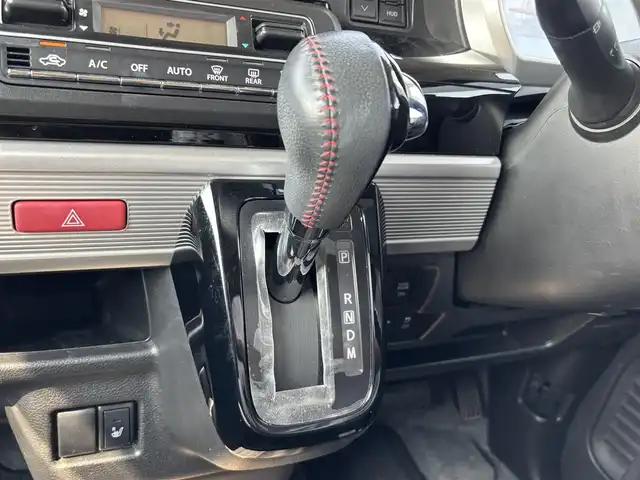 スズキ スペーシア カスタム HYBRID XS ターボ 大分県 2019(令1)年 7.6万km ブルーイッシュブラックパール3 ・純正ナビ(CD.DVD.BT.SD.USB)/・全方位カメラ/・ヘッドアップディスプレイ/・デュアルセンサーブレーキサポート/・フルセグテレビ/・両側パワースライドドア/・クルーズコントロール/・ETC/・ドライブレコーダー/・運転席シートヒーター/・パドルシフト/・ステアリングリモコン/・スマートキー/・フロアマット
