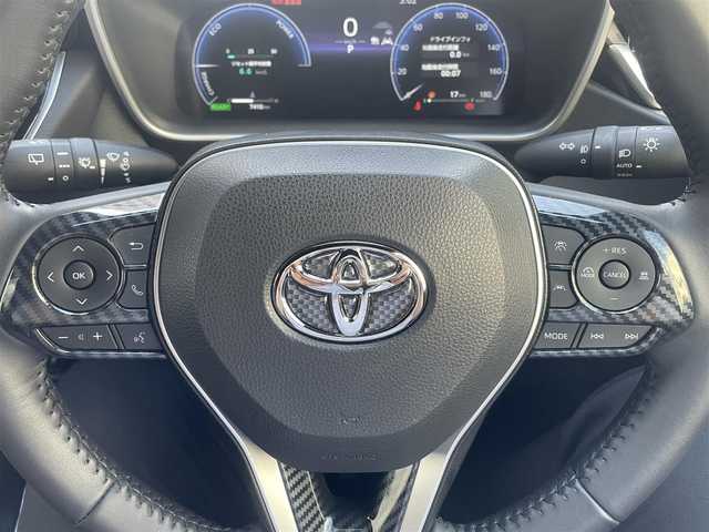 トヨタ カローラ スポーツ ハイブリッドG Z 神奈川県 2024(令6)年 0.8万km プラチナホワイトパールマイカ Toyota Safety Sense/・プリクラッシュセーフティ/・レーントレーシングアシスト/・レーンディパーチャーアラート/・プロアクティブドライビングアシスト/・オートマチックハイビーム/・ロードサインアシスト/・レーダークルーズコントロール/・発進遅れ告知機能/・ドライバー異常時対応システム/ブラインドスポットモニター/Tom’sエアロ/Tom’sマフラー/GRアルミペダル/純正ナビ＆フルセグTV/BT/タイプC/HDMI/バックカメラ/ビルトインETC2.0/前席シートヒーター/電動パーキングブレーキ/純正18inアルミホイール/オートライト/LEDライト/フォグランプ/オート電格ミラー/ウインカーミラー/スマートキー/プッシュスタート/W＆サイド＆カーテンエアバッグ/横滑り防止装置/ABS/ドアバイザー/保証書/取扱説明書/スペアキー