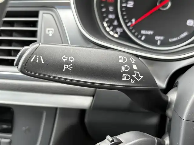 アウディ Ａ７ SB 2.0 TFSI クワトロ S LINE P 石川県 2017(平29)年 6.1万km グレイシアホワイトメタリック 黒革シート/シートヒーター/衝突軽減ブレーキ/アダプティブクルーズコントロール/サイドアシスト/純正ナビ/フルセグＴＶ/バックカメラ/クリアランスソナー/電動リアゲート/ＢＯＳＥサウンド/ＬＥＤライト